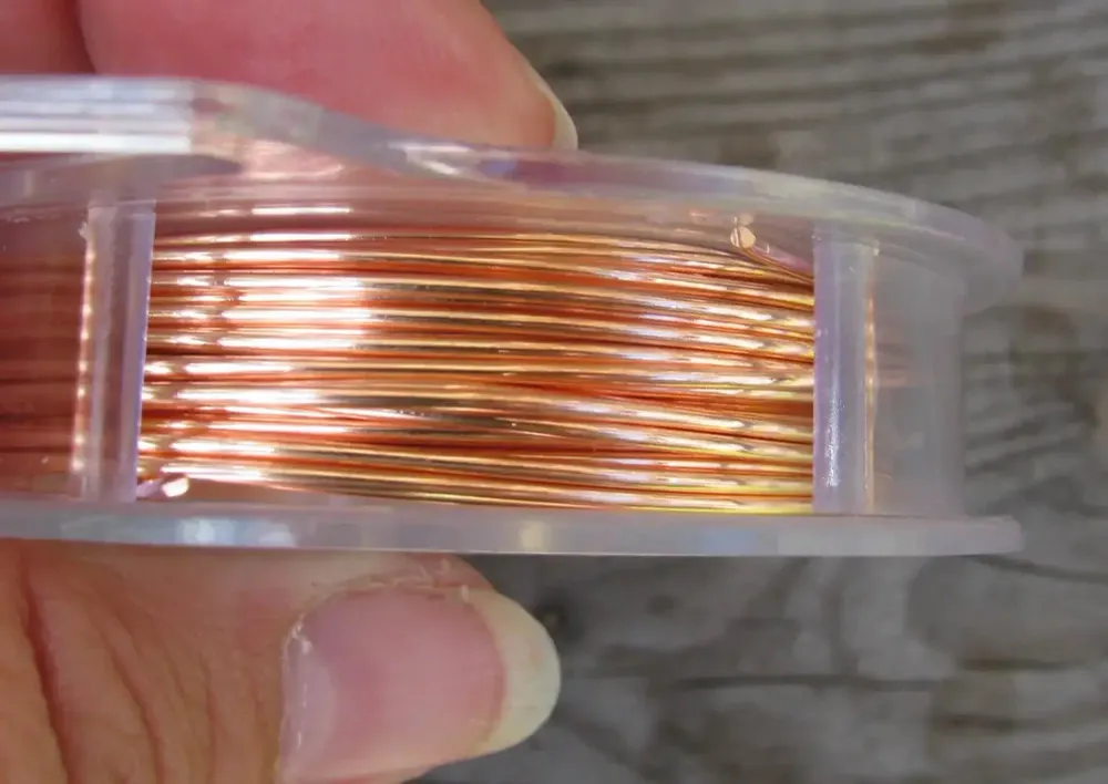 Artistic Wire 18 Ga - Bare Röd metall 1 rulle