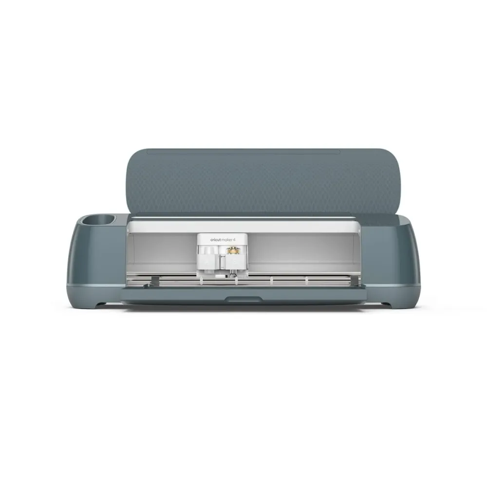 Cricut Maker 4 Essentials Bundle