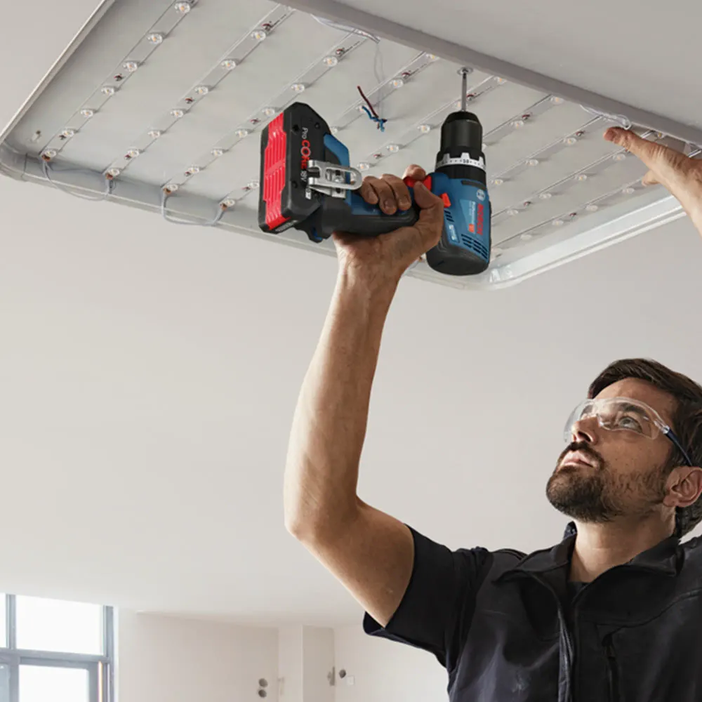 Kombinationssats Bosch GSB 18V-65 + GWS 18V-8 18V 4Ah