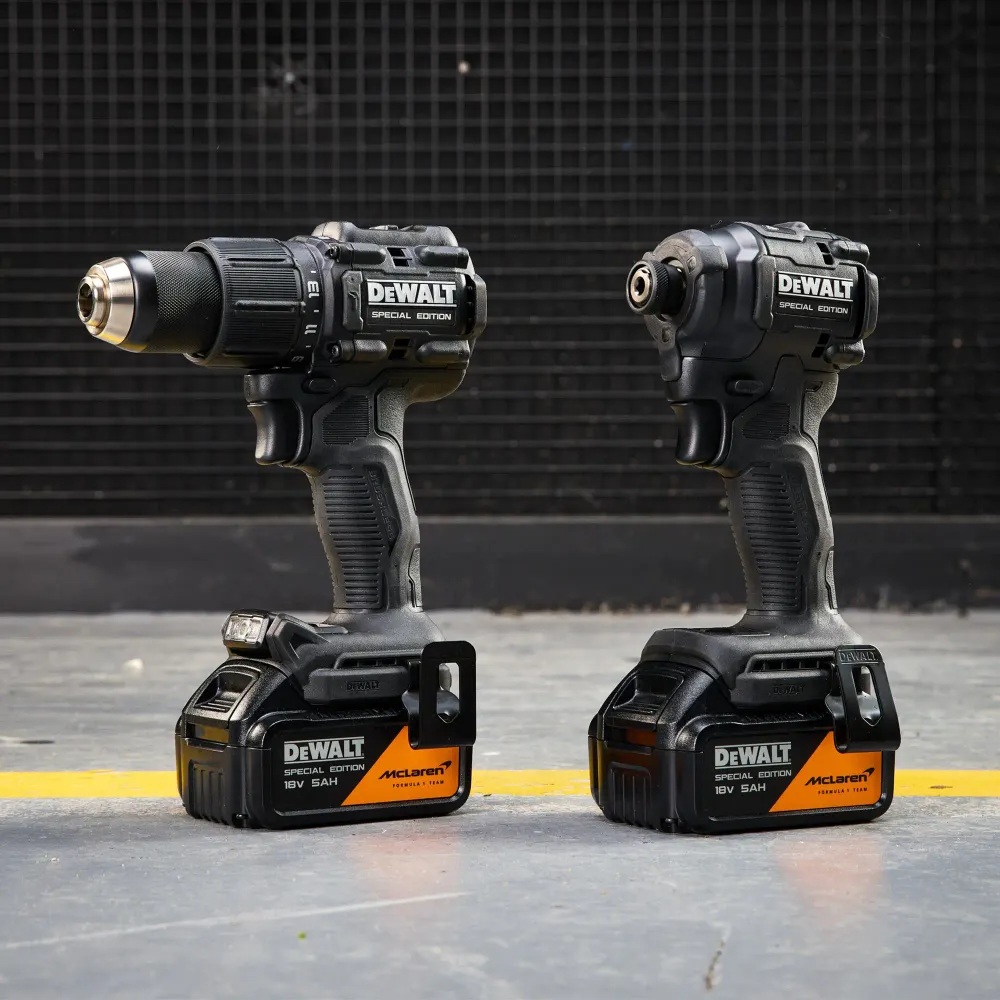 Kombinationssats Dewalt McLaren DCK2222MP2T-QW 18V 5Ah