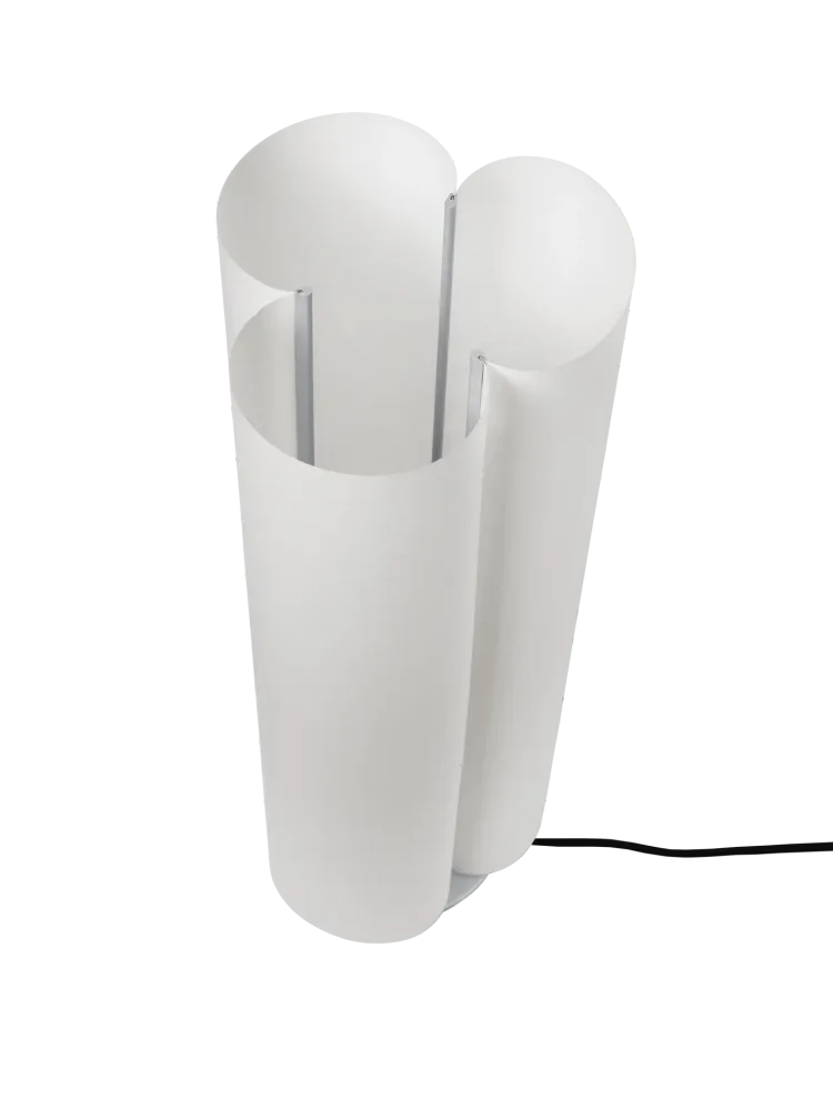Boe Floor Lamp - Silver/Natural Drainage Covers