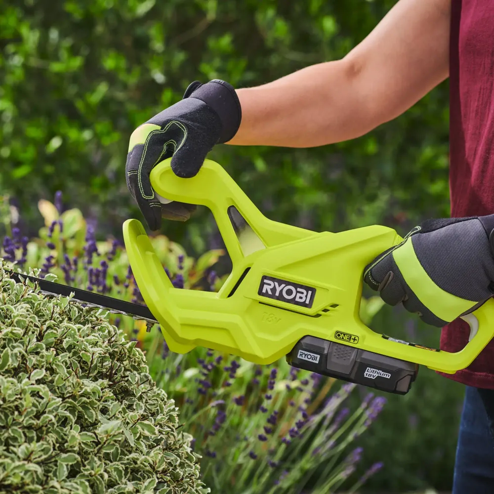 Ryobi RY18HT40A-0 18V häcksax