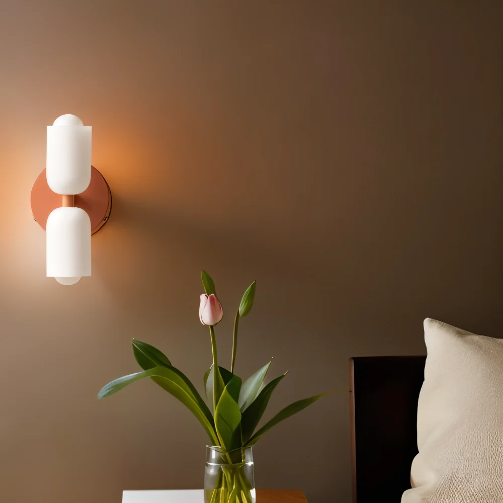 DualGlow – Vägglampa med Två Huvuden i Akryl & Alloy för Modern Inomhusbelysning Beige