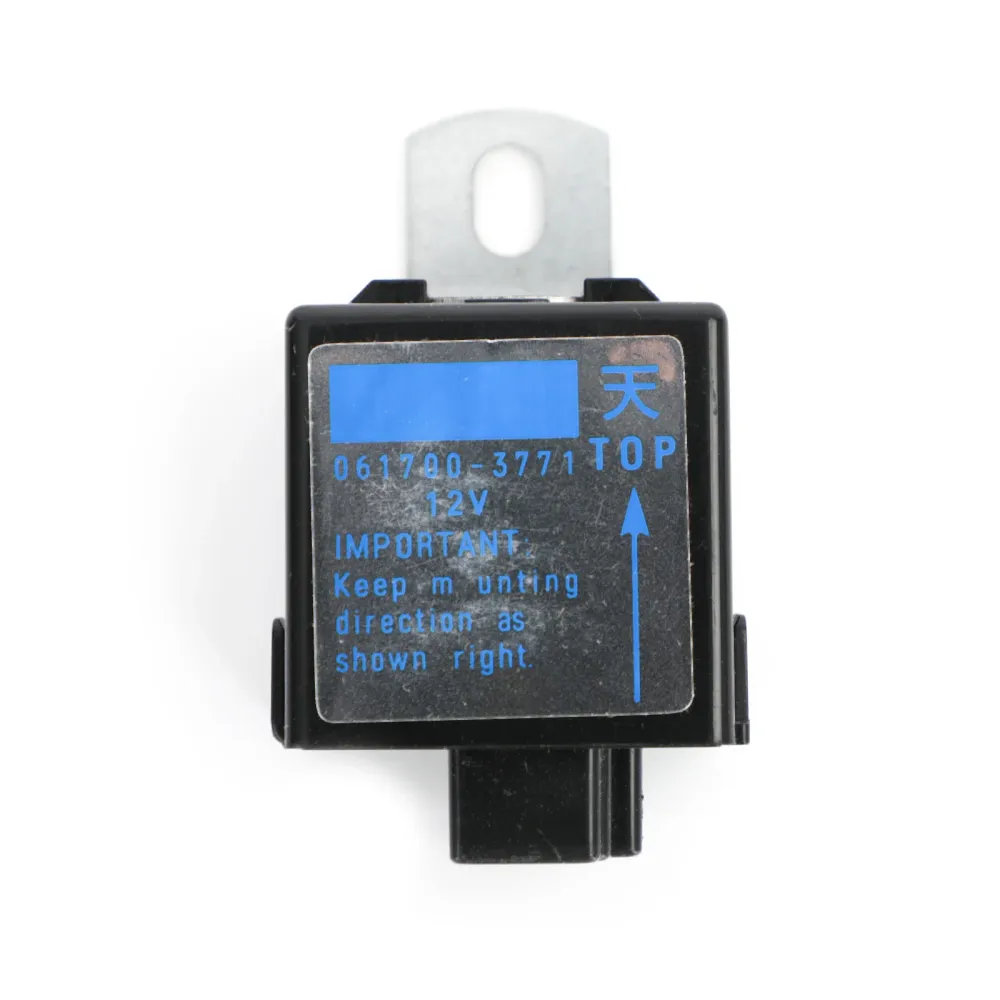 12V tidsfördröjningsrelä T0070-31410 061700-3771 1J321-60242 för Kubota D1005 D1105