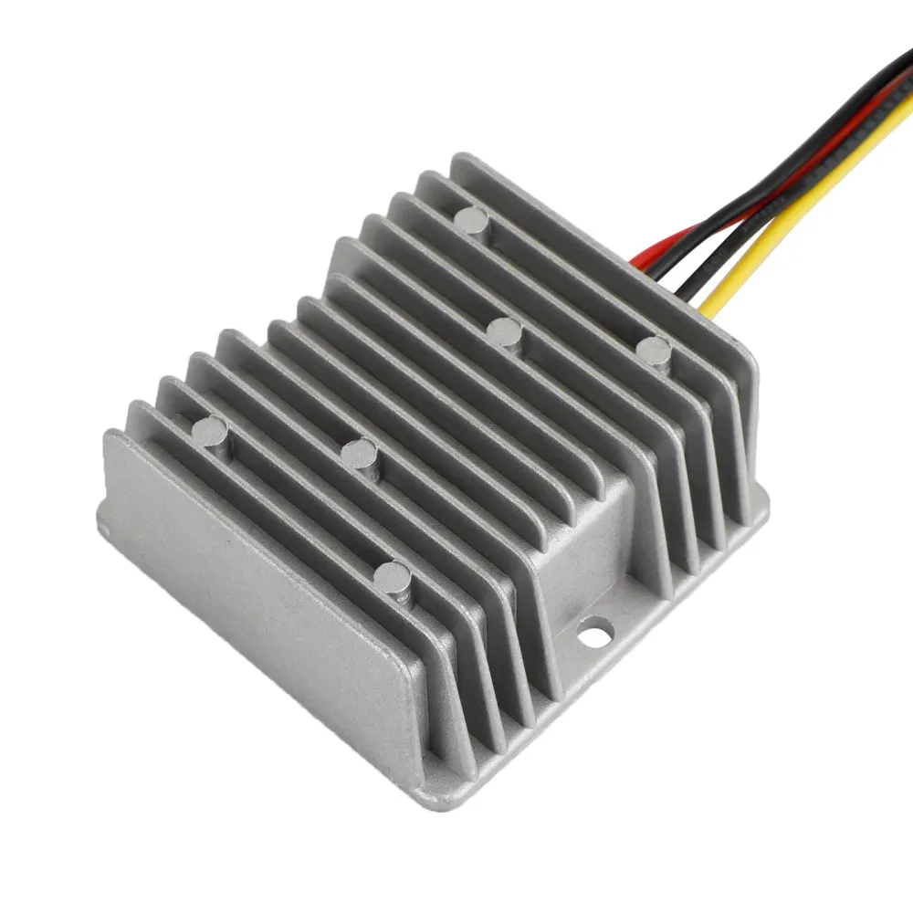 Vattentät 5V~11V till 12V 10A 120W Step Up DC/DC Power Converter Regulator