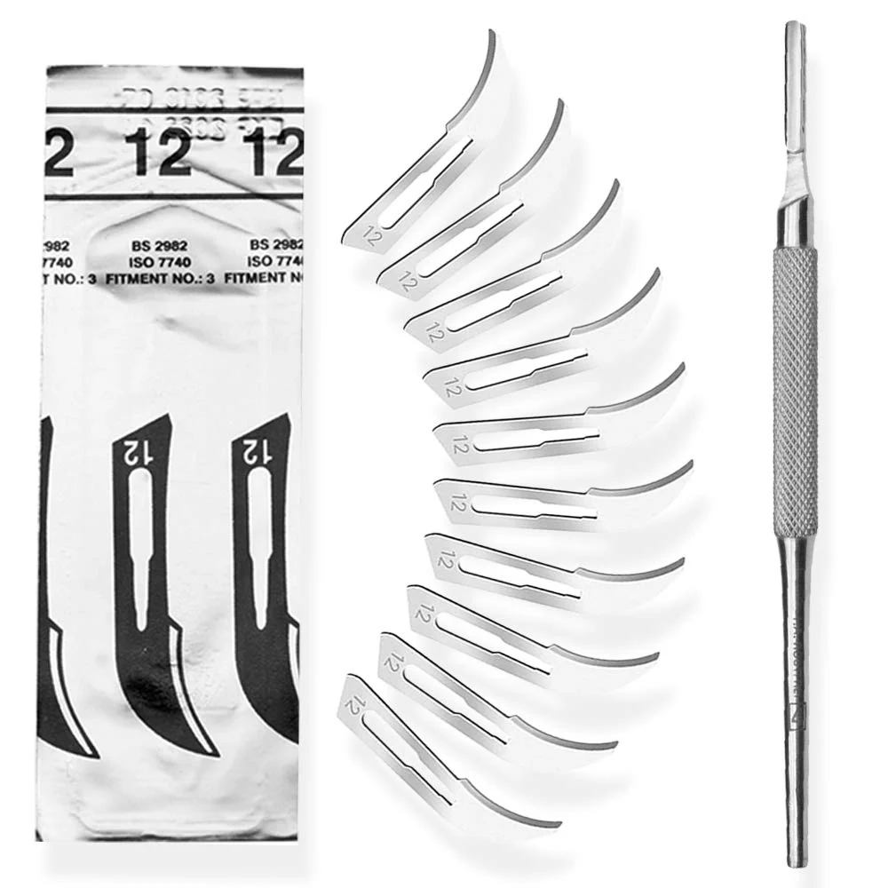 Set - 10 stycken skalpellsblad figur 12 av kolstål - reservblad individuellt sterilt förpackade + 1 x May - skalpellhållar...