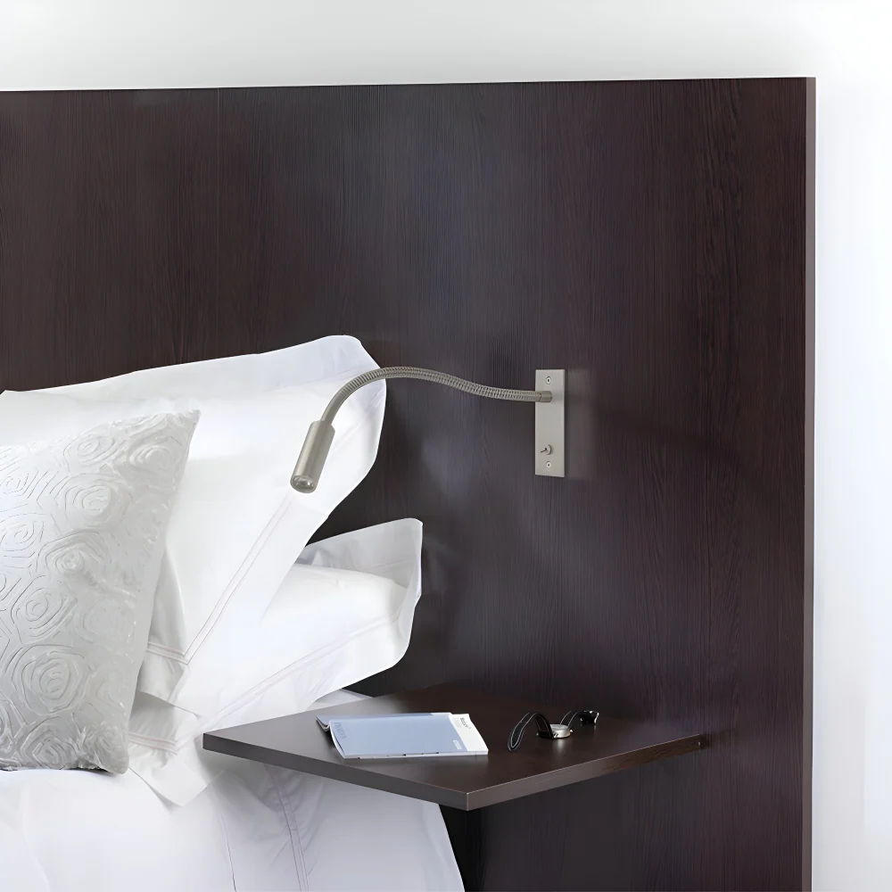 Justerbar Vägglampa med Böjd Arm och Flexibel Hals Svart