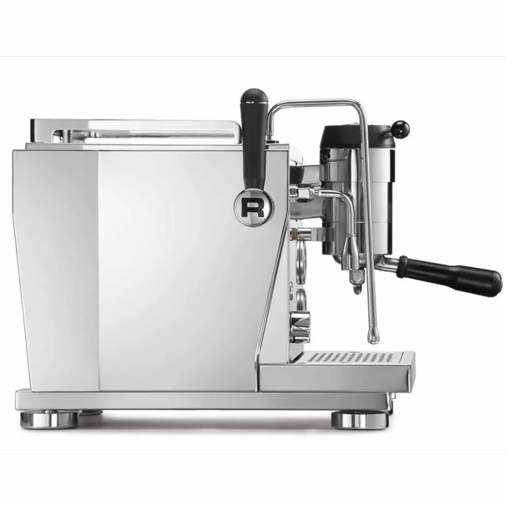 R Nine One Espressomaskin (Hyra)