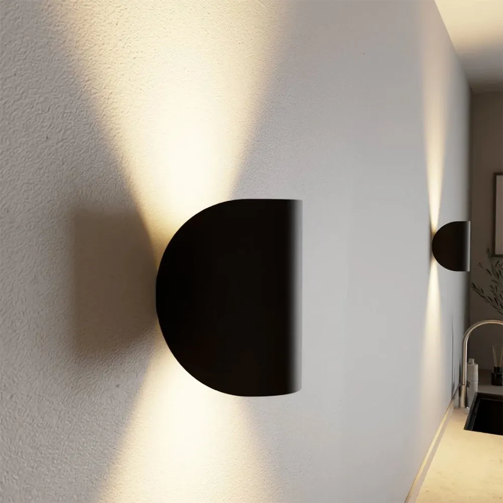 Leif – Vridbar LED Vägglampa | Flexibel Belysning för Inomhus & Utomhus IP65 Svart