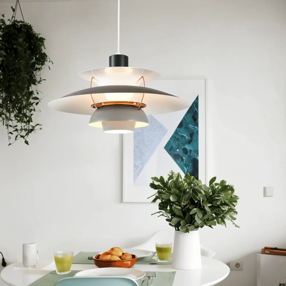 Skandinavisk Taklampa – Klassisk & Minimalist Pendellampa i Metall för Vardagsrum eller Kök Rent