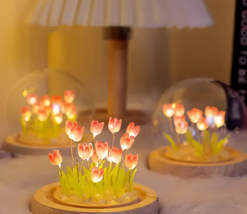 ArtifiTulip Bordslampa - Charmigt DIY LED Blomster Nattljus Rod