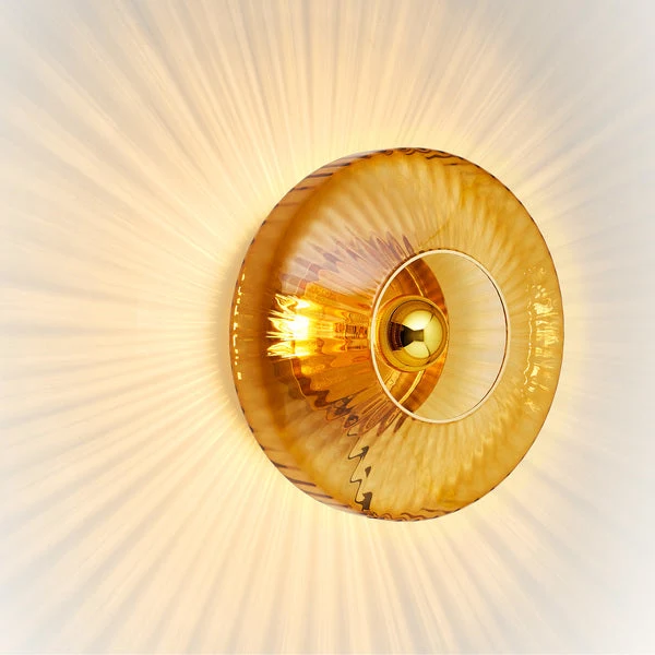 Globe Bulb Ø80 Crown LED ljuskälla, guld • Design Us