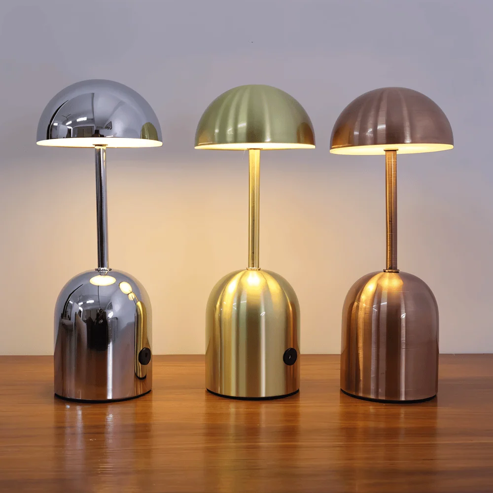 HalfOrb Bordslampa - Classy Metallisk LED-Lampa med Kupol Matt