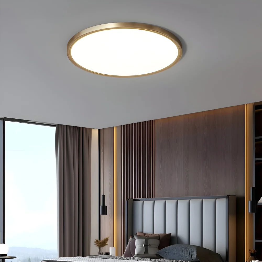 LumoHalo – Ultratunn Rund LED-Taklampa i Bronsfinish