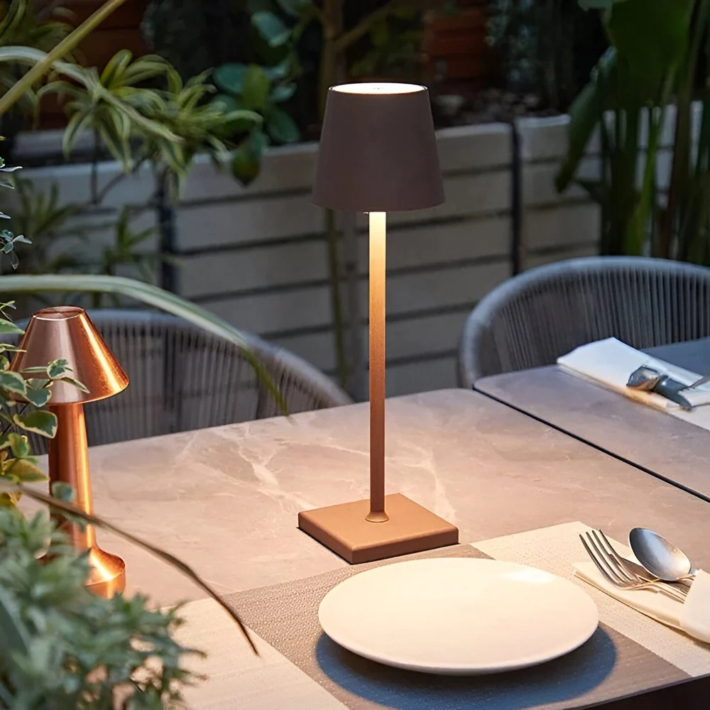 Old-style Dimbar Sladdlös LED-Bordslampa med Vattentät Design Svart