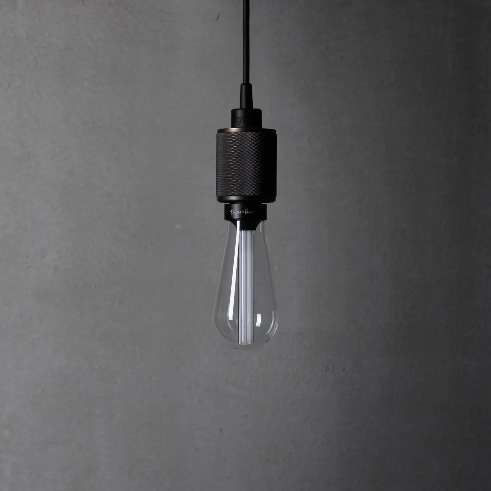 Dimmable LED Buster Bulb, inte dimbar - Crystal • Buster + Punch