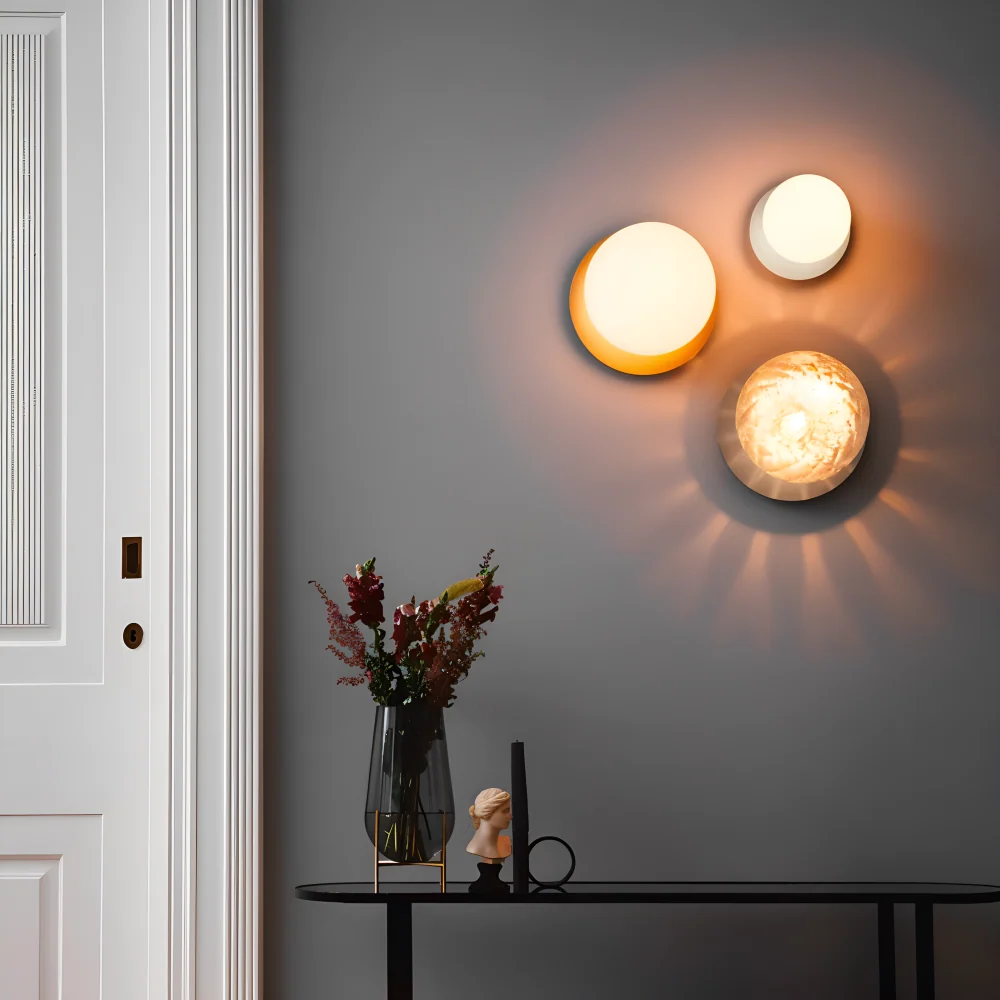 LumiOrb – Elegant Taklampa med Mattad eller Tydlig Kristallkula Svart
