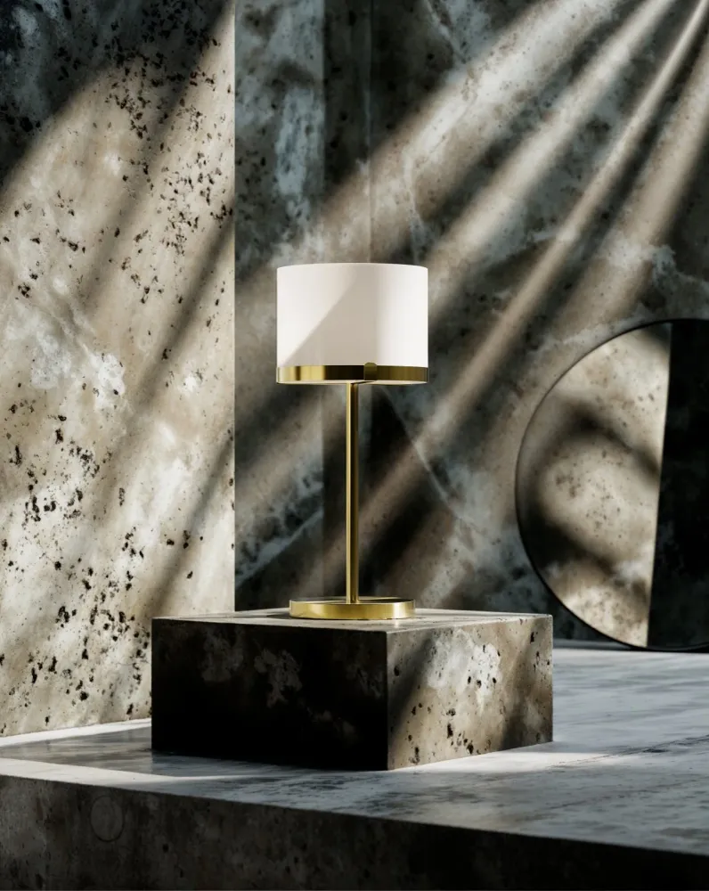 Marcel bordslampa H55 cm mässing/vit
