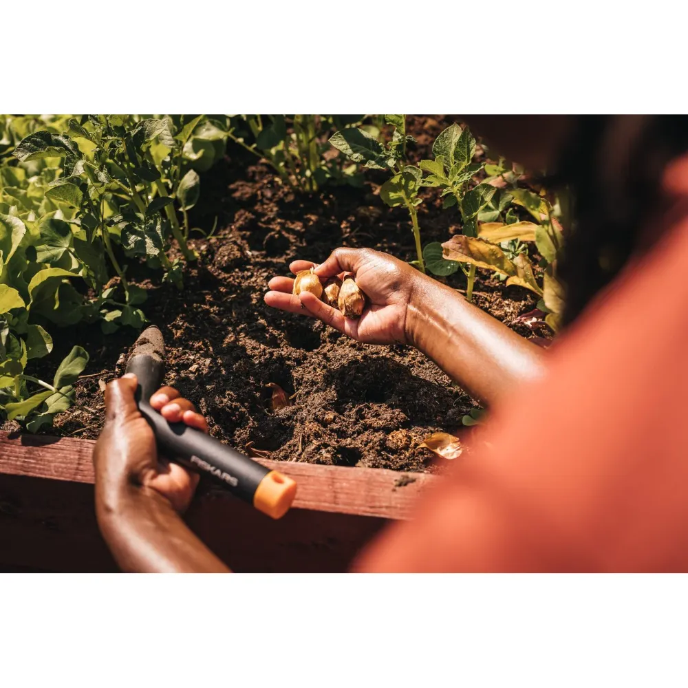 Konvertibel Dolly Fiskars Solid™ Planteringssticka