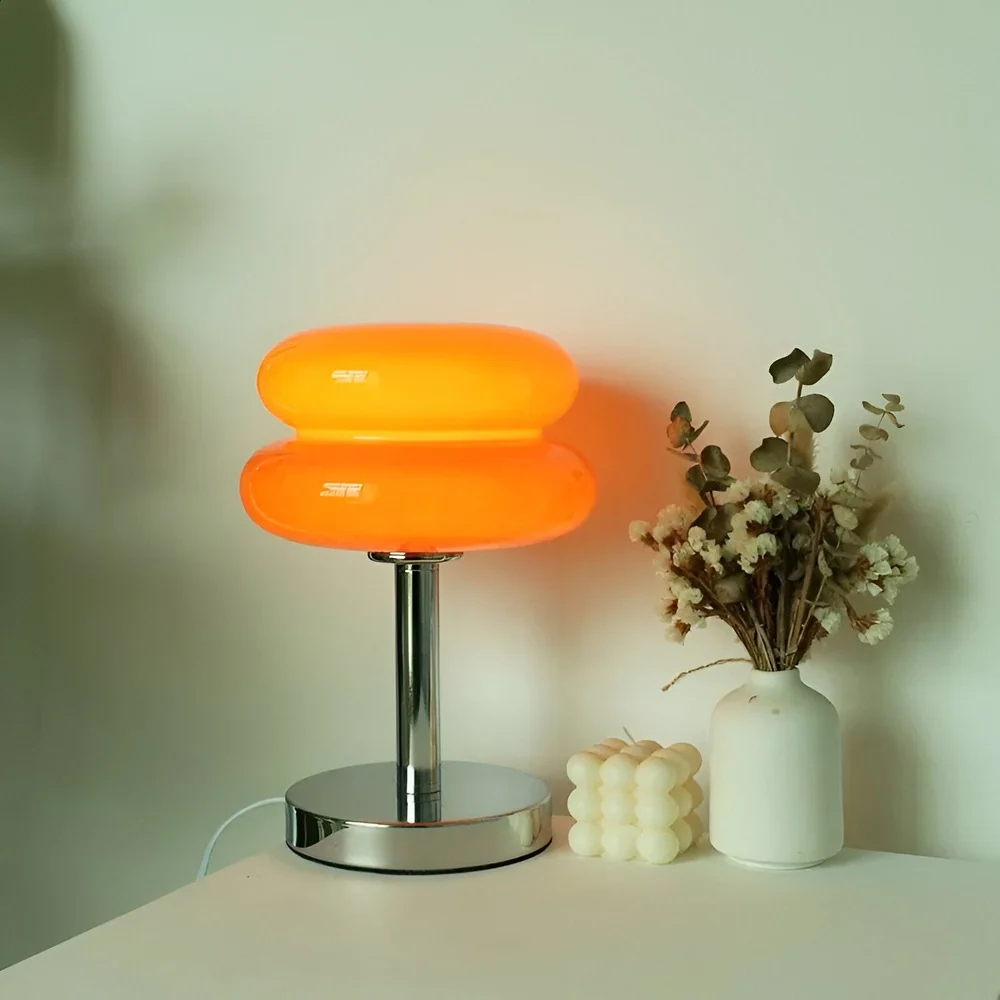 Macaron Inspirerad Bordslampa - Sophisticated Bordslampa i Glas för en Livlig Rumsatmosfär Orange