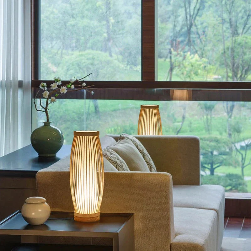 Zenro Bordslampa i Bambu & Trä – Japansk Design för Lugn Atmosfär