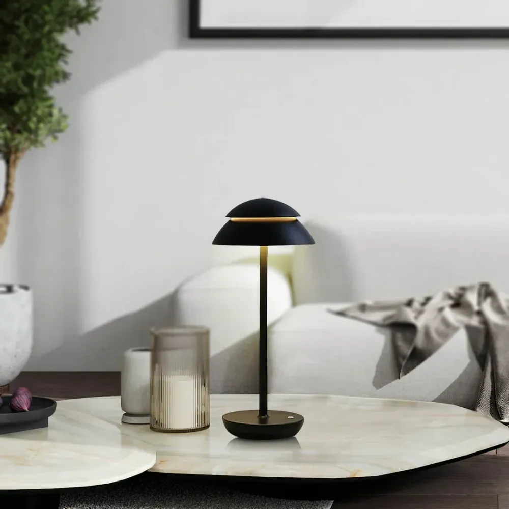 Cello – Prestige fjärrkontroll bordslampa i aluminium med dimfunktion Svart