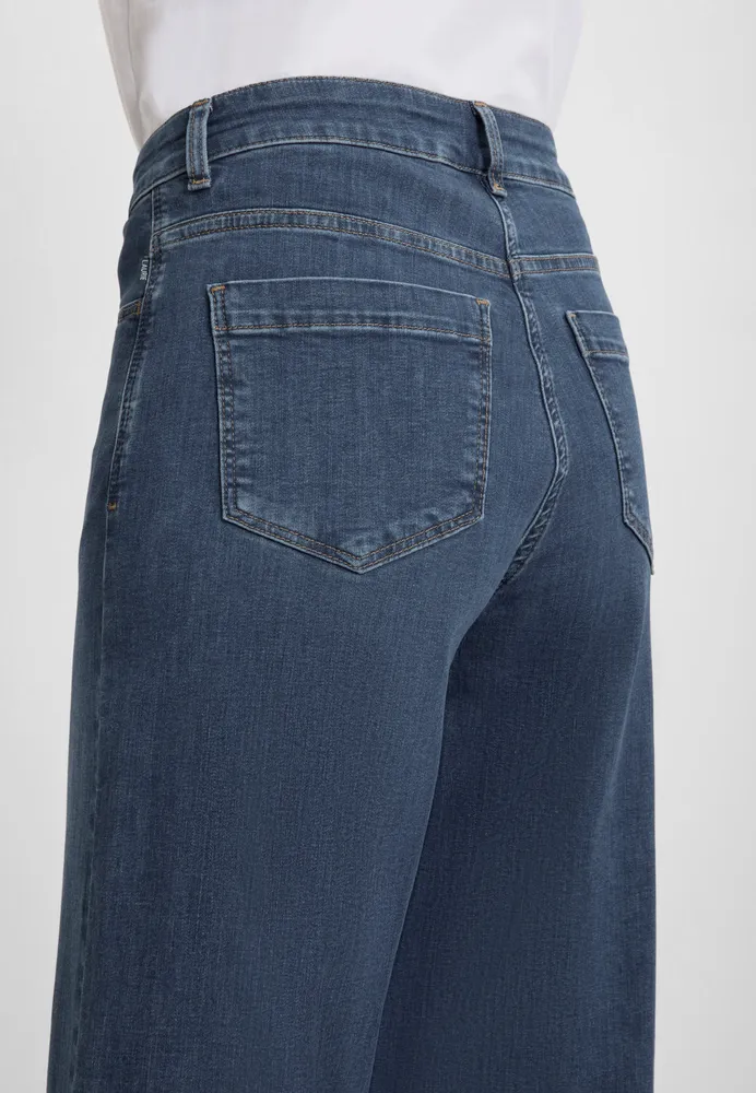 Carol Turn-up Loose - Cropped - Washed Blue Denim 34