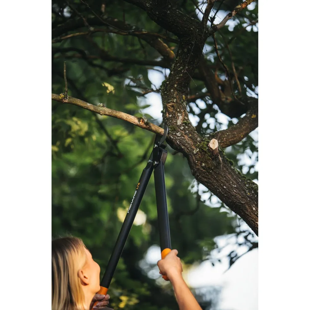 Fiskars PowerGear™ grensax m. utväxl & sidoskär L78 L