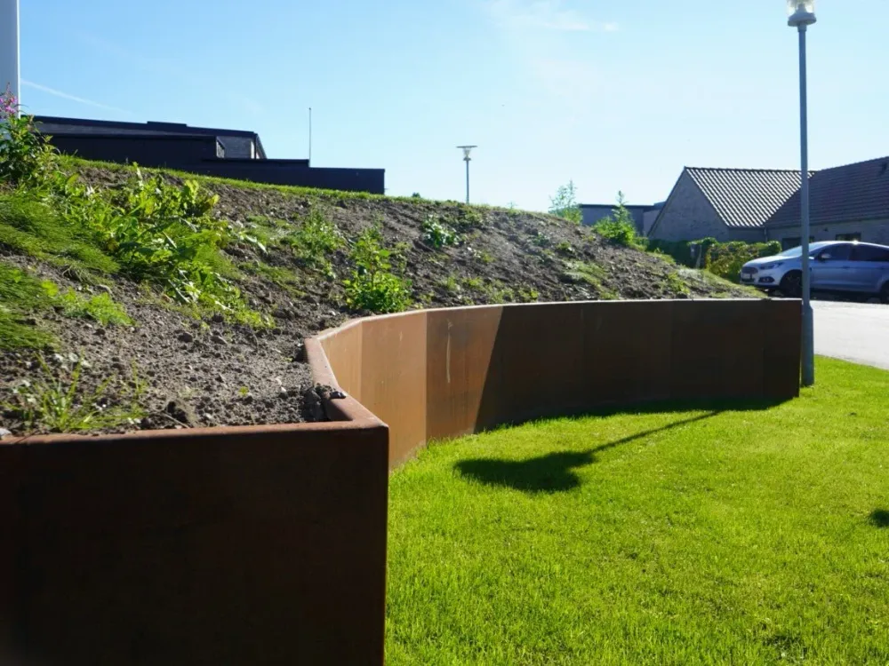 Cortenstål stödmur utvändiga hörn 90°