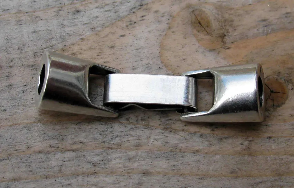 Lås Silverfärgat - Haklås för Runda Band 4,2mm, 1 Adjust