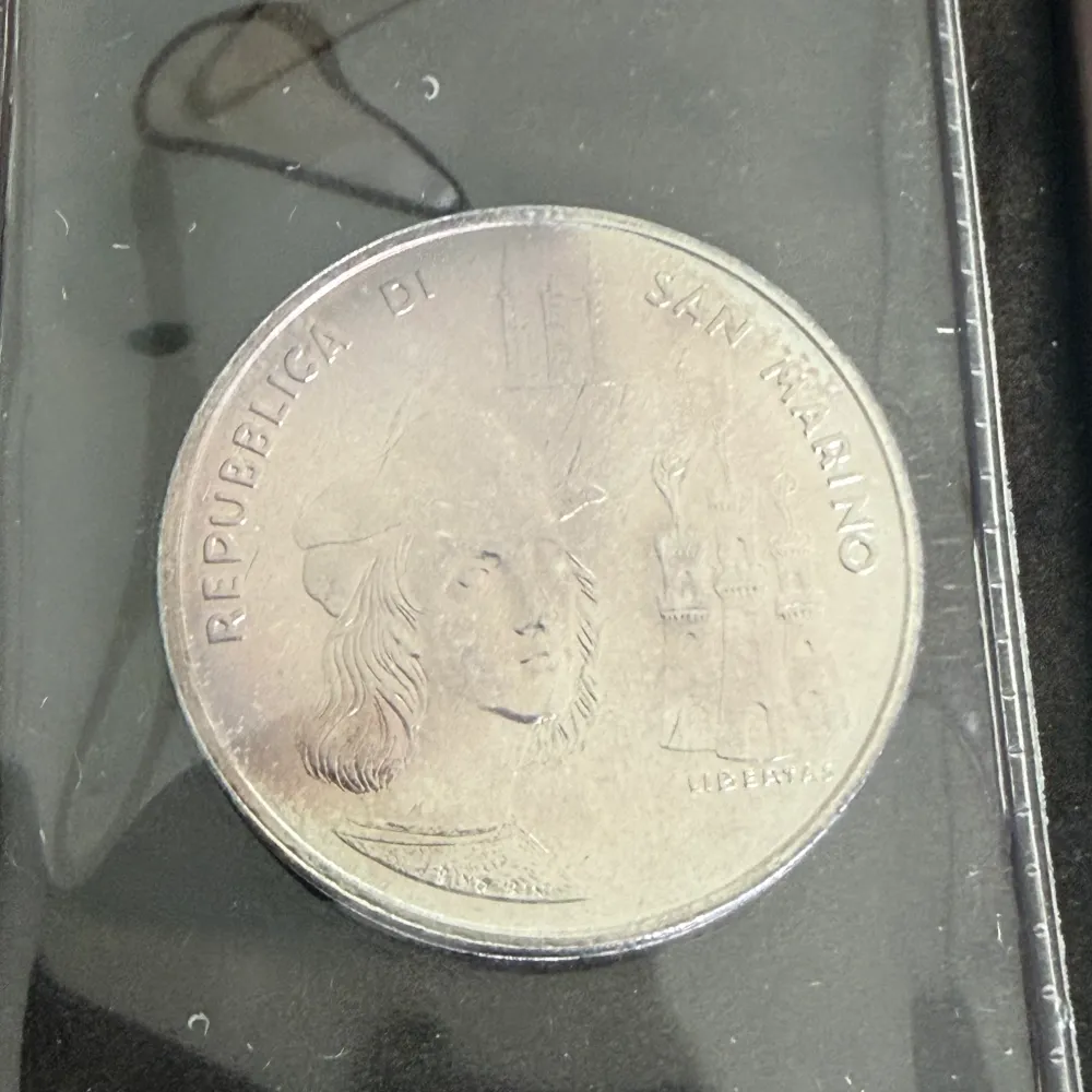 Silvermynt 500 1000 Lire Republiken San Marino V Hundraårsminnet av födelse Raffaello Sanzio 1983