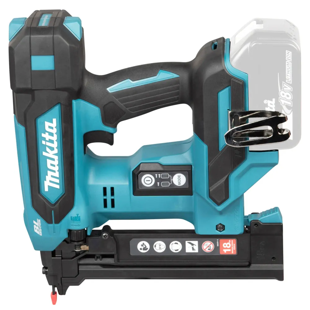 Makita DST630ZJ 18V häftapparat