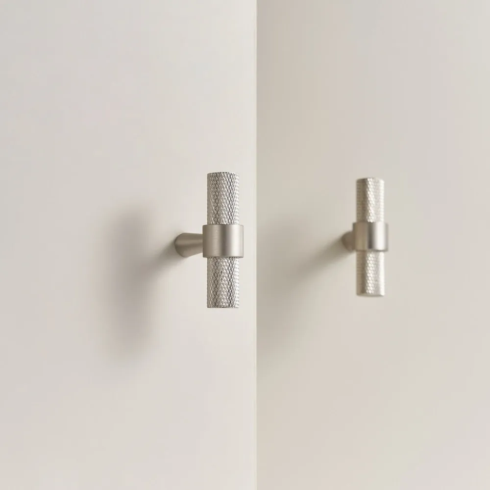T-bar CH016 | Lättrad | Nickel
