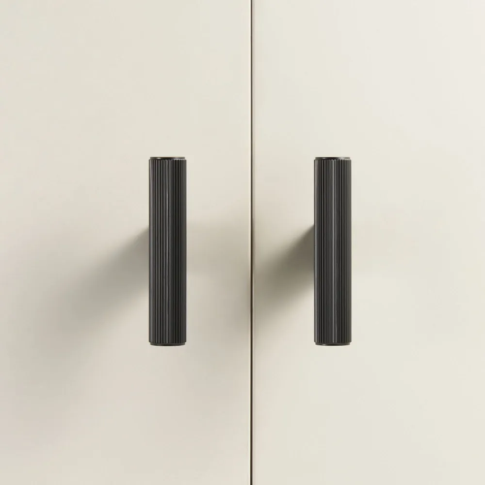 T-bar CH052 | Räfflad | Svart