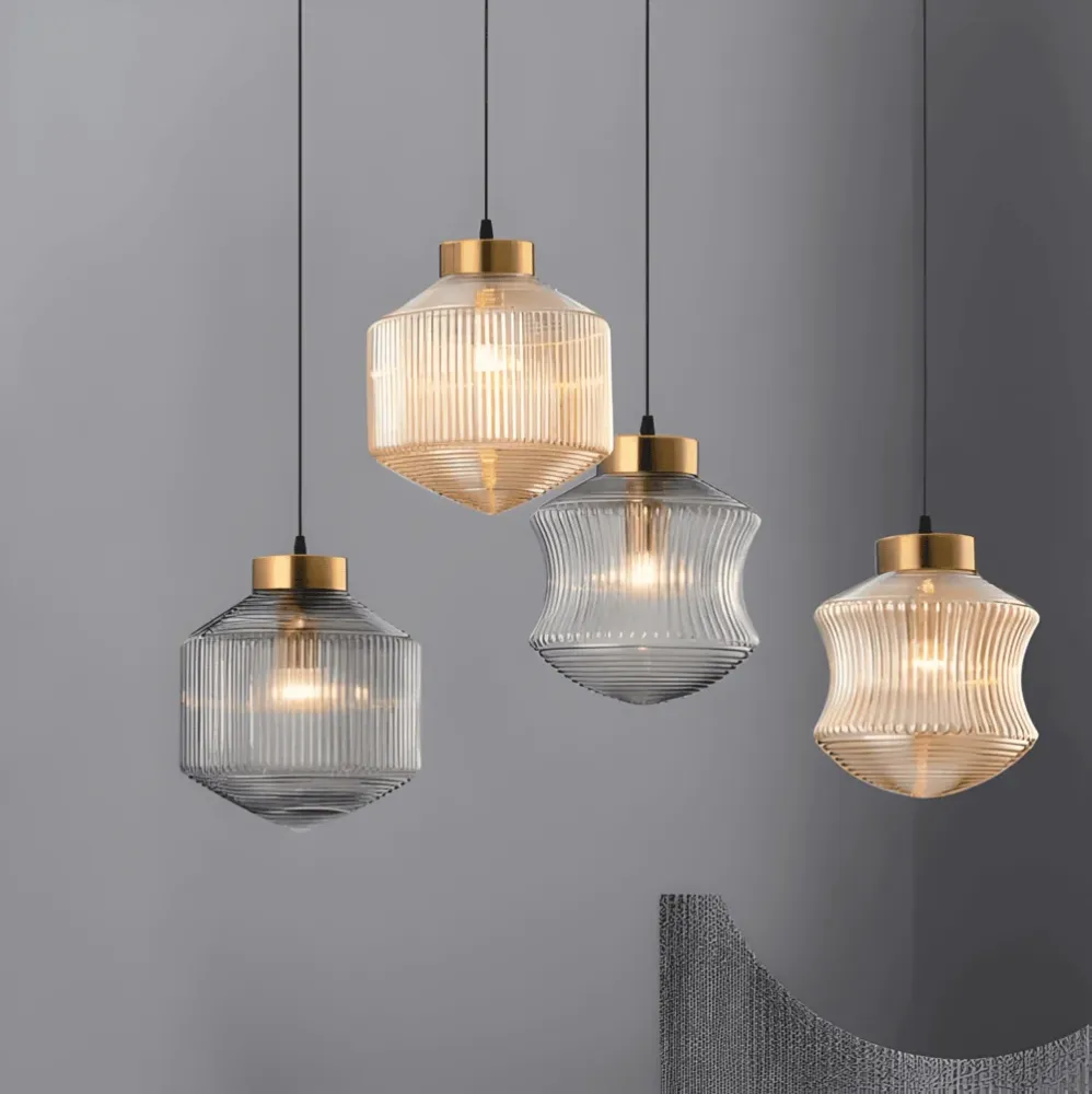 GeomGlass Taklampa - Gammaldags Rökgrå och Bärnstensfärgad Taklampa med Ribbor 25cm