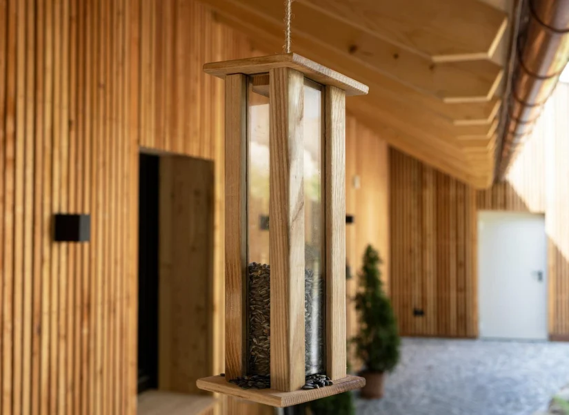 fågelmatningsstation