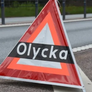 Ihopfällbar Tältskylt - X6 Olycka