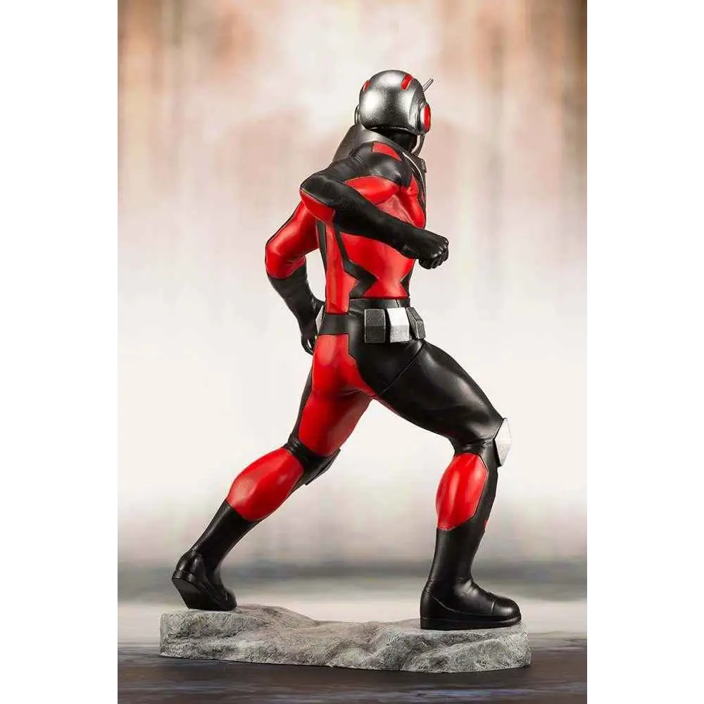 Astonishing Ant-Man & Wasp ARTFX+ Statue