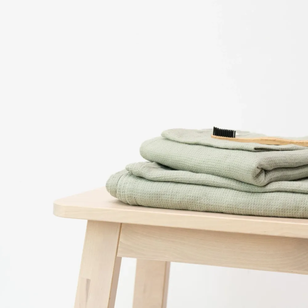 Honeycomb Premium Waffle Towel - Sage Work Light 75x125