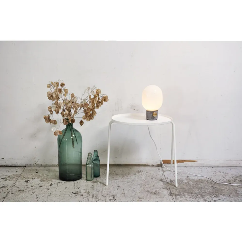 JWDA Concrete lampa Electricians