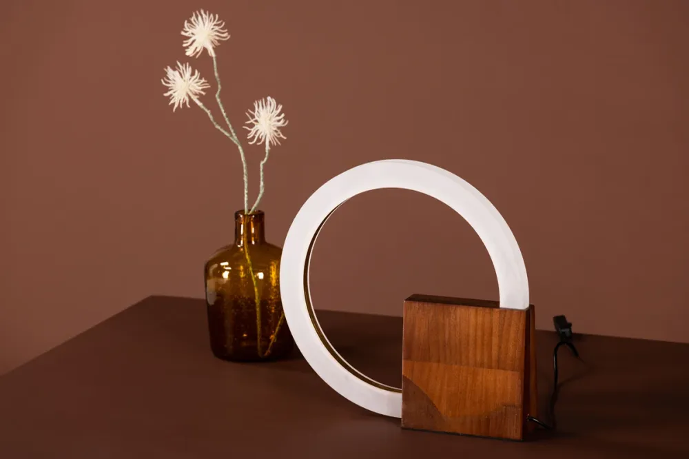 Magnetisk Brive bordslampa