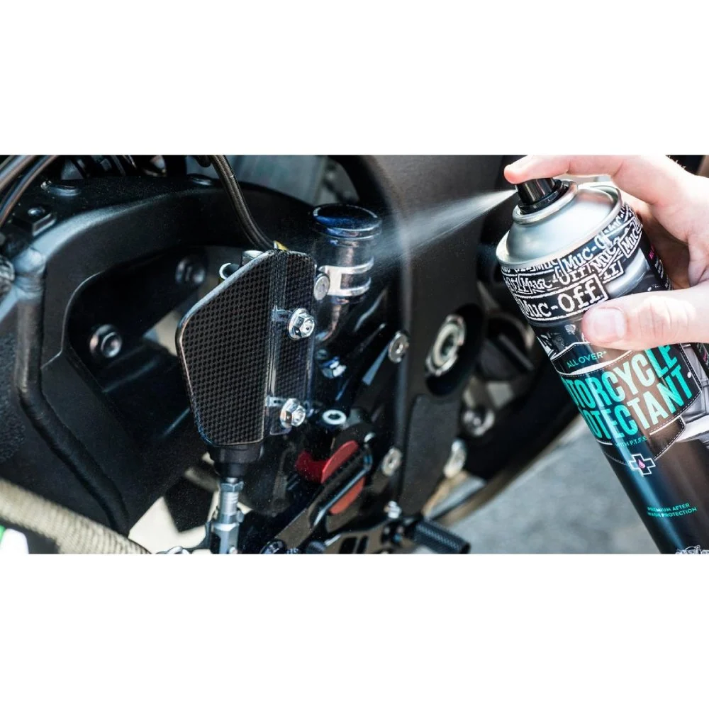 Muc-Off Motorcycle Duo Care Pack 40-Piece Bit Set