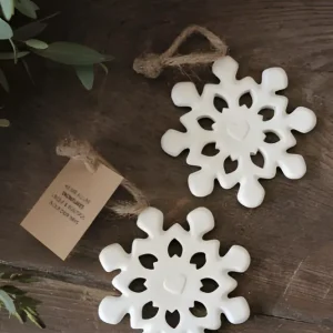 Precision Majas Hanging Snowflake