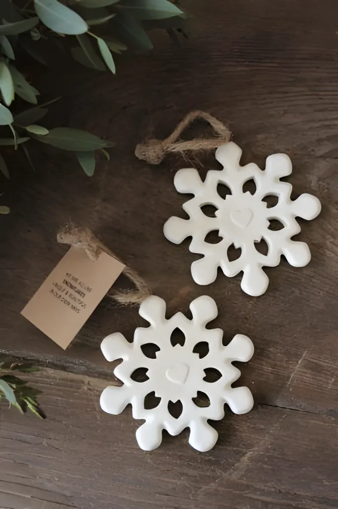 Precision Majas Hanging Snowflake