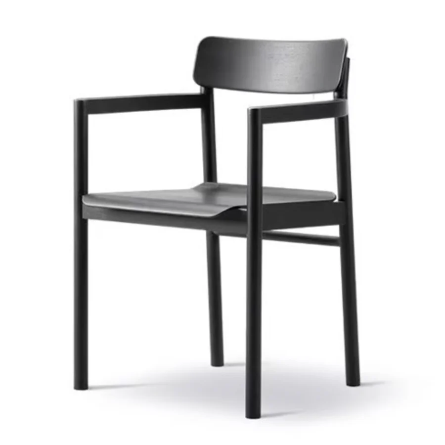 Premium Quality Post Armchair