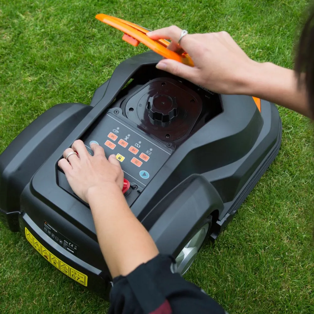 Robotgräsklippare Yardforce SA 650B ECO