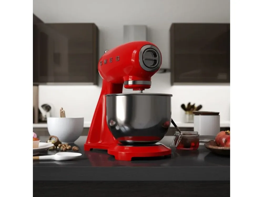 Smeg Hushållsassistent SMF03RDEU röd