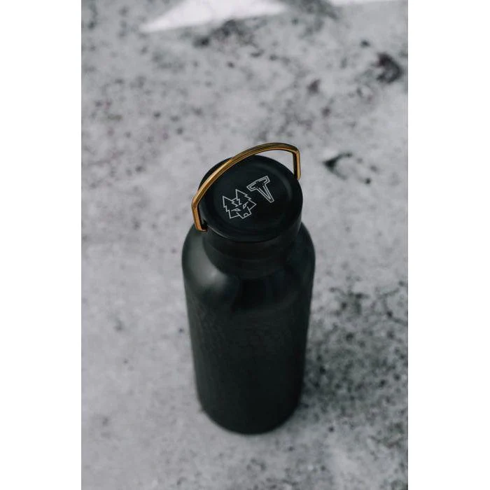 Vargen & Thor, Snörök termosflaska 750 ml midnight + mässing