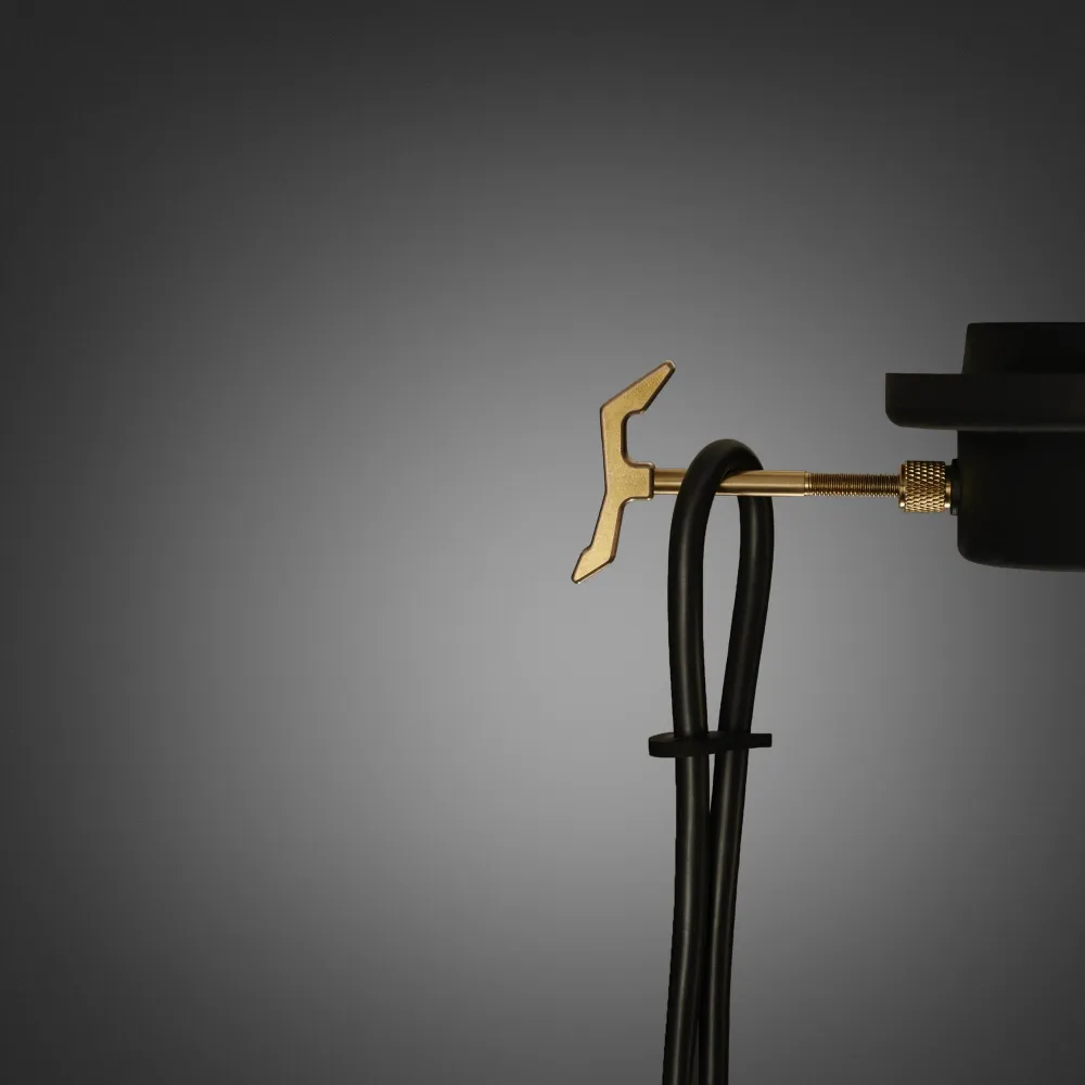 Hooked 1.0 Nude i antique finish • Buster + Punch