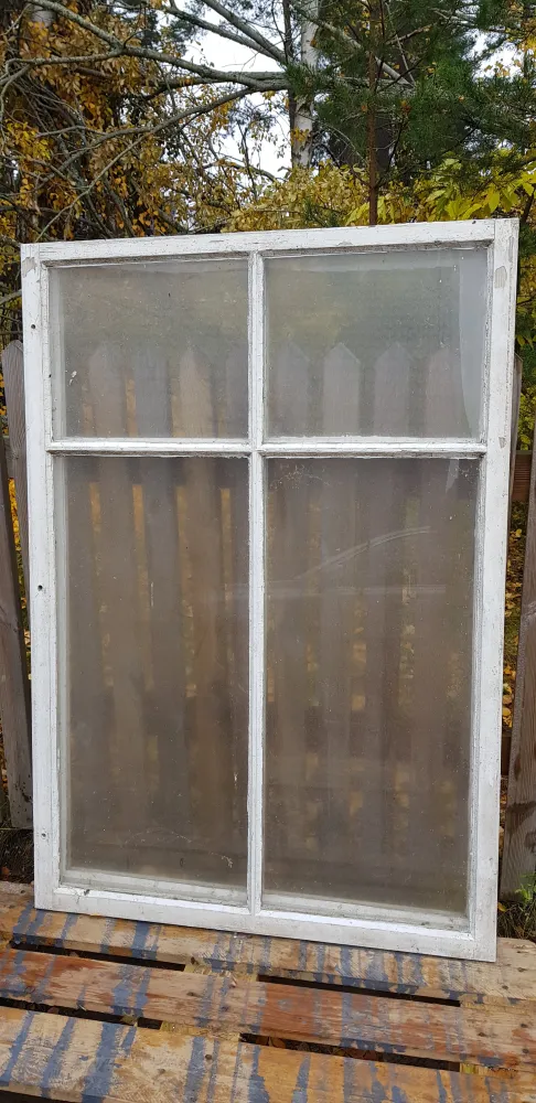 ARTIKELNUMMER 430 3 st Äldre spröjsade flagg fönster med original spröjs utan karm, Perfekt till växthus eller uter...